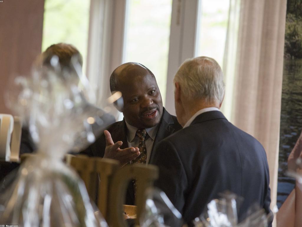 ការវិនិយោគក្នុងការរៀបចំព្រឹត្តិការណ៍ពិសេស